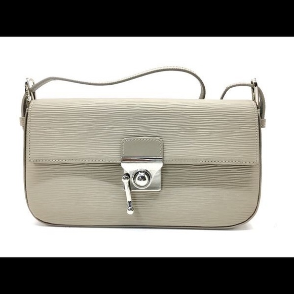 A. Cloud Handbags - A. Cloud bag
